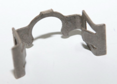 Скоба крепления форсунок (дв.1.5л) ВАЗ (под алюмин. рампу) старого образца