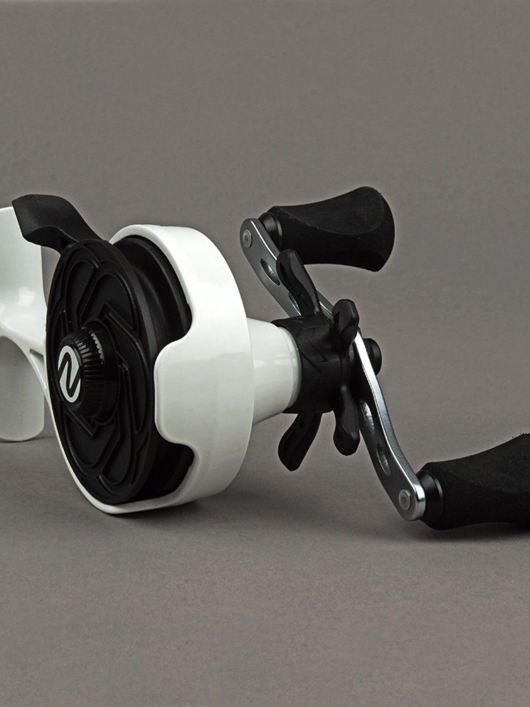 Катушка Nautilus Lira White