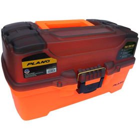 Ящик Plano 6221 с двухуровневой системой хранения приманок и двумя боковыми отсеками на крышке ярко-оранжевый