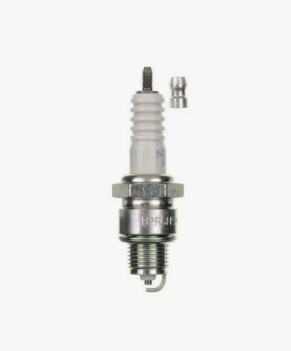 Свеча NGK BPR6HS-10 2633 