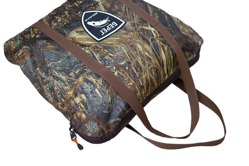 Тент 4, 5х4, 5м с разделкой дымохода Берег