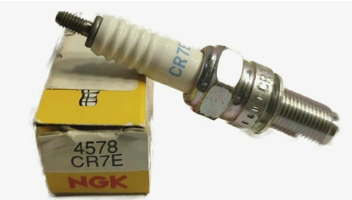 Свеча NGK CR7E 4509/4578 