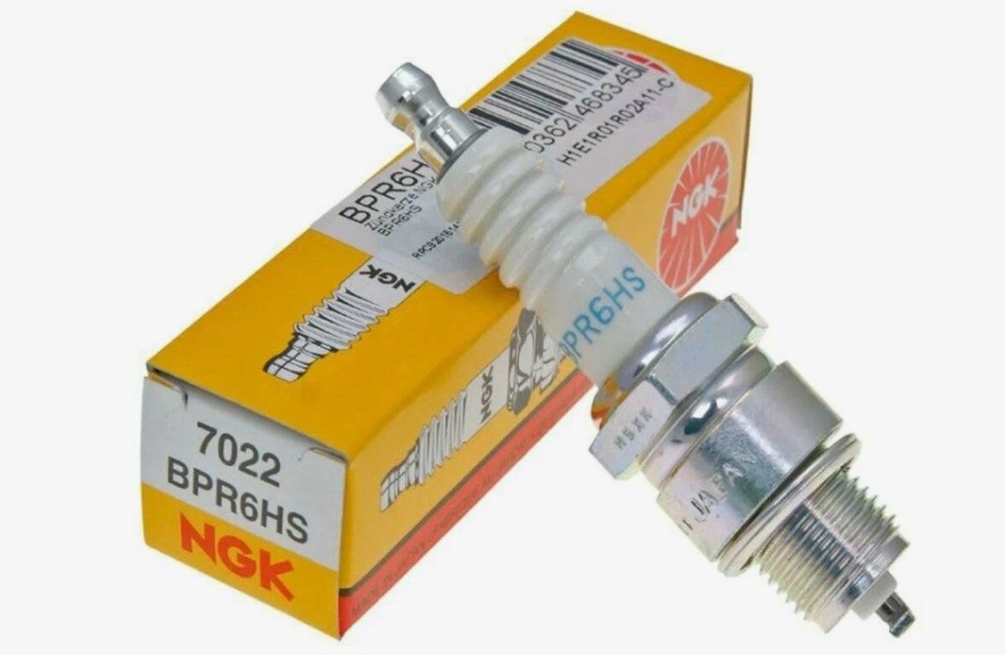 Свеча NGK BPR6HS 7022 