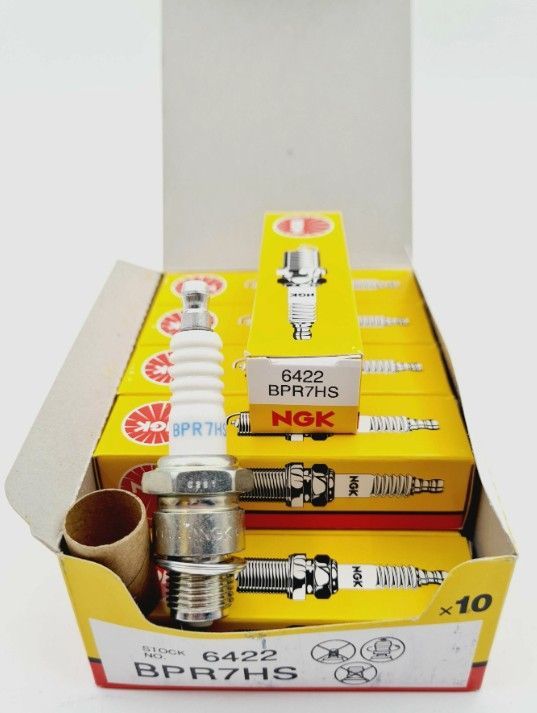 Свеча NGK BPR7HS 6422 