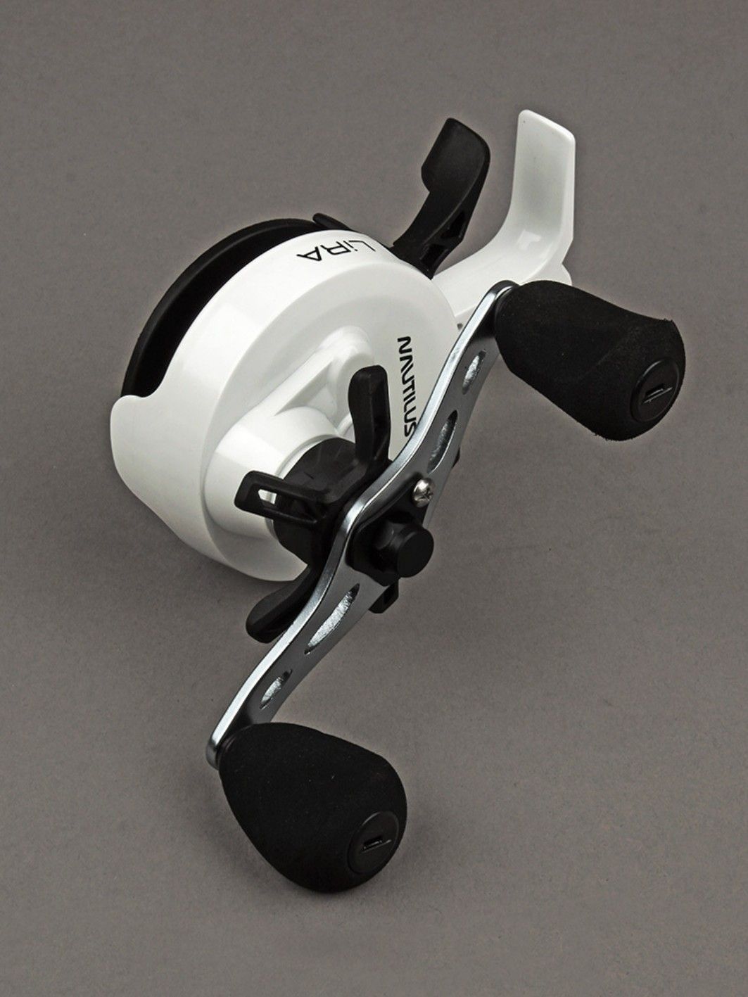 Катушка Nautilus Lira White