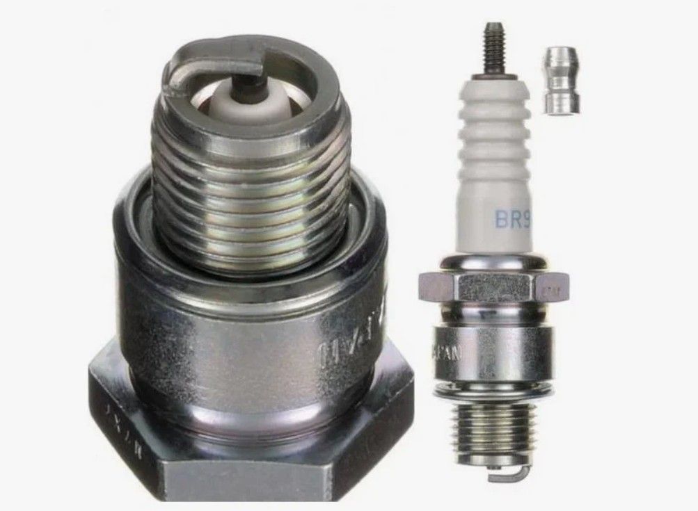 Свеча NGK BR9HS 4522 