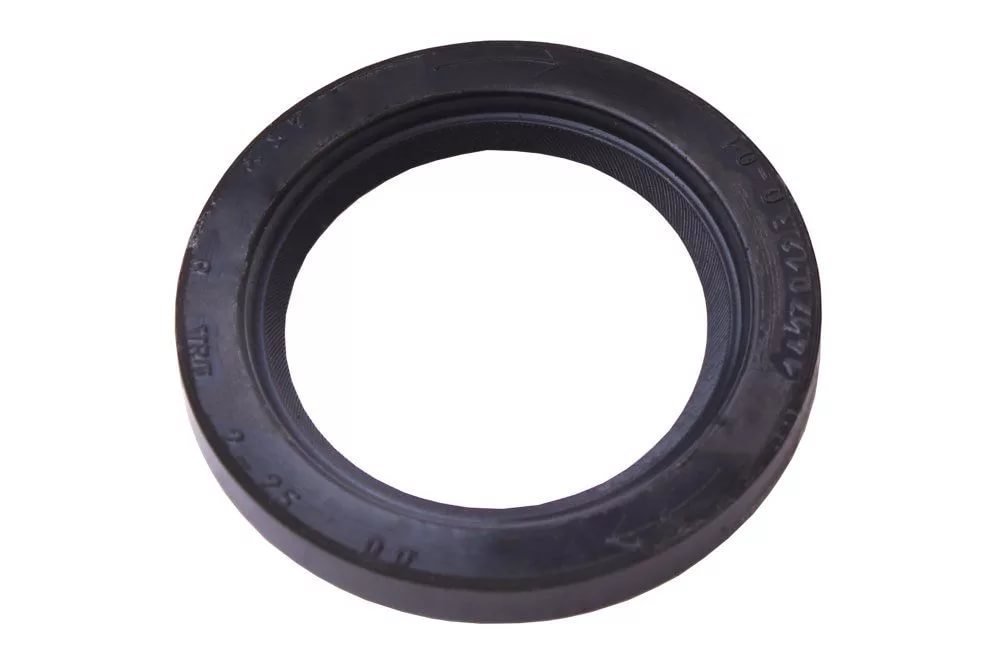 Сальник  30х56х10(1.2 )привода ТНВД ЯМЗ Н/О 236-1029240-Б