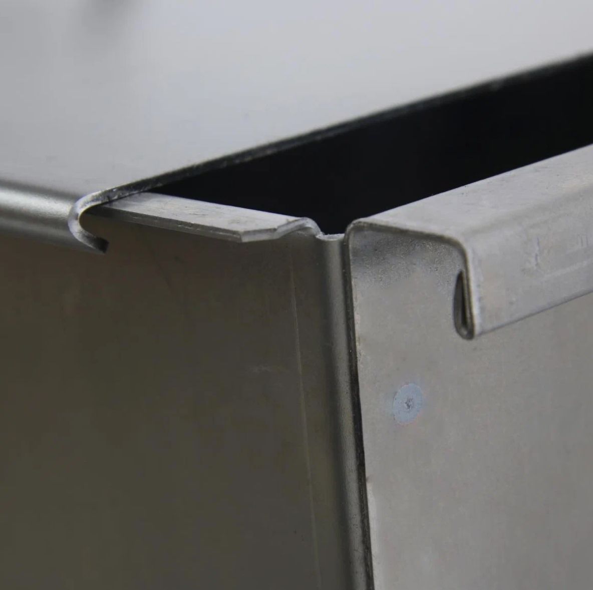 Коптильня двухъярусная (К-001) 450х280х240мм с поддоном