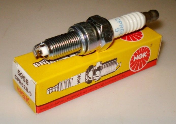 Свеча NGK CPR6EB9 5958 