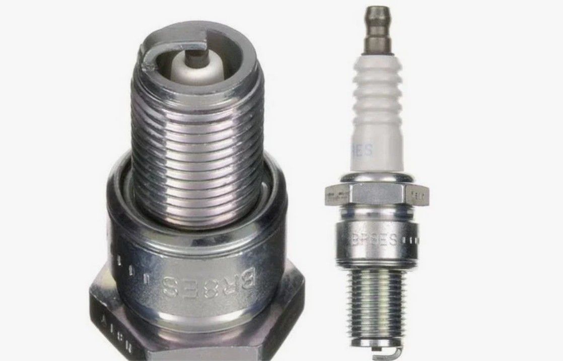 Свеча NGK BR8ES 5422/3961 