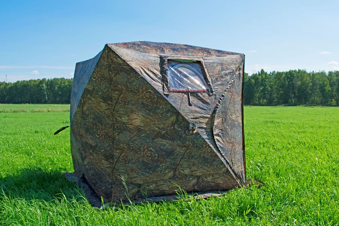 Палатка всесезонная КУБ 1.80 двухслойная Берег (с верандой-сеткой и полом ПВХ)