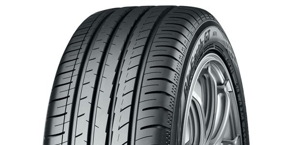 Шина Yokohama BluEarth-GT AE51 215/55 R17 94W