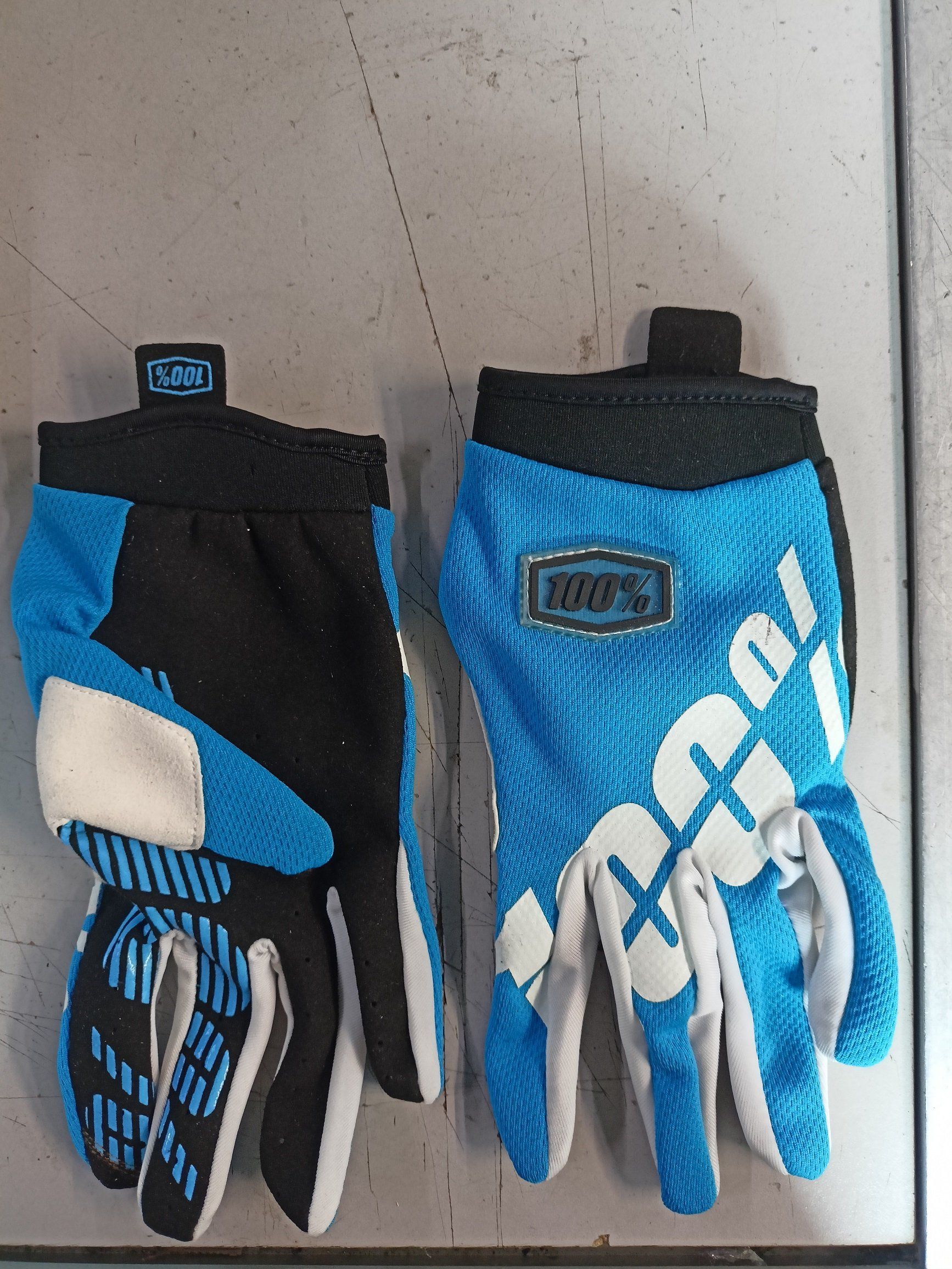 Перчатки 100% синий M