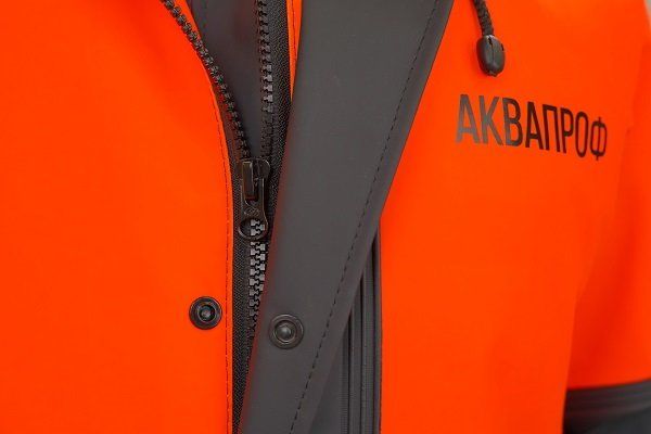 Костюм рыболовный РОКОН Аквапроф,  48-50,  170-176,  оранж/черн (ПВХ 500 г/м,  15 000 мм вод.ст.)