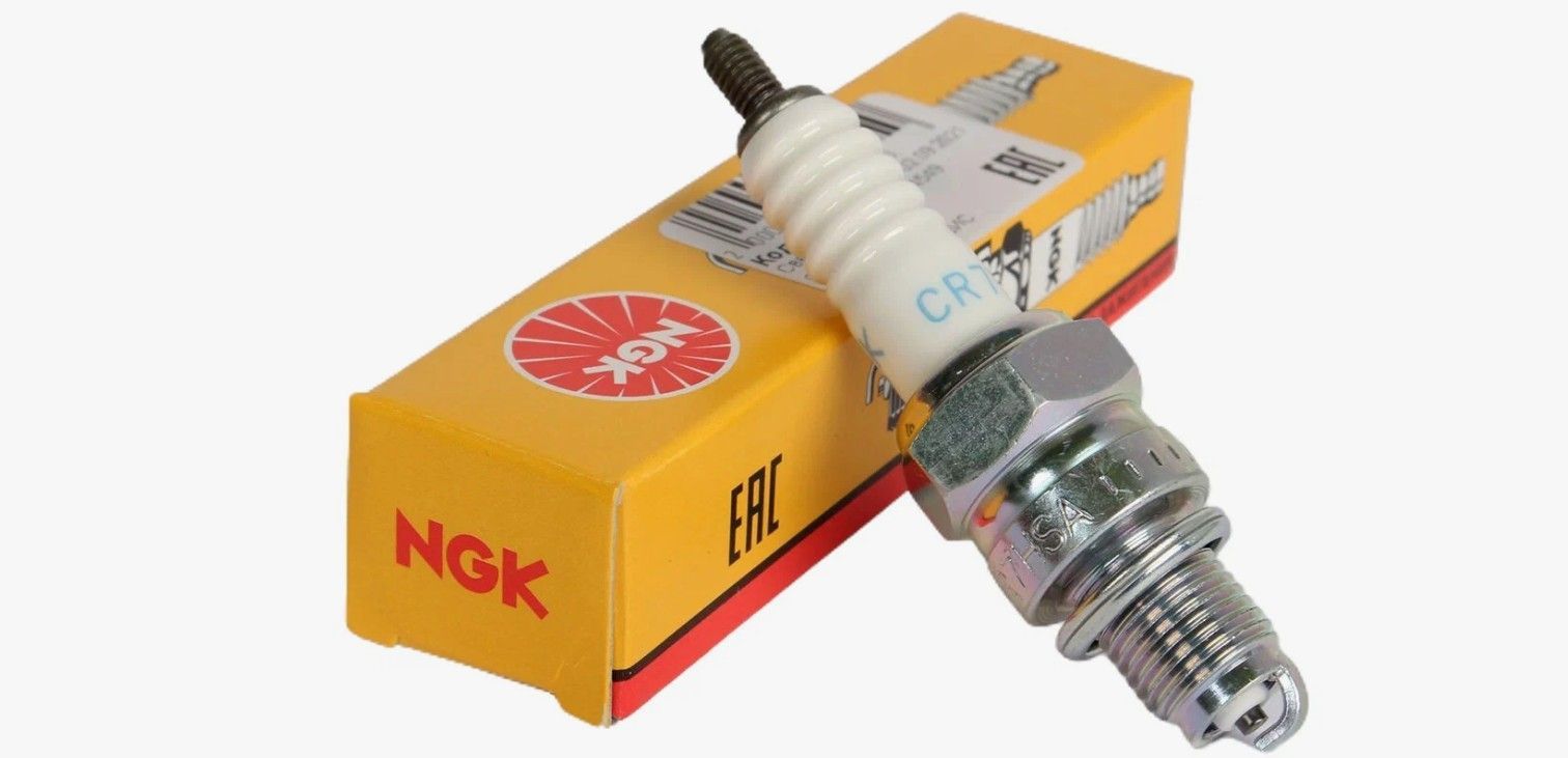 Свеча NGK CR7HSA 4549 