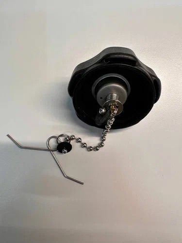 Крышка топливного бака лодочного мотора Yamaha RTT68D2461010