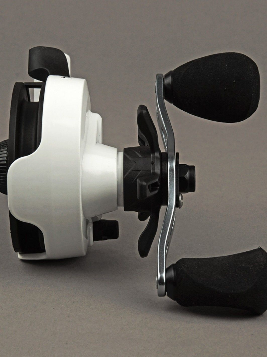 Катушка Nautilus Lira White