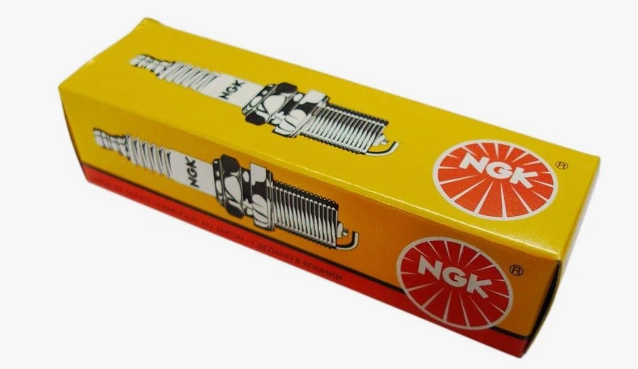 Свеча NGK CR9EK 4548 
