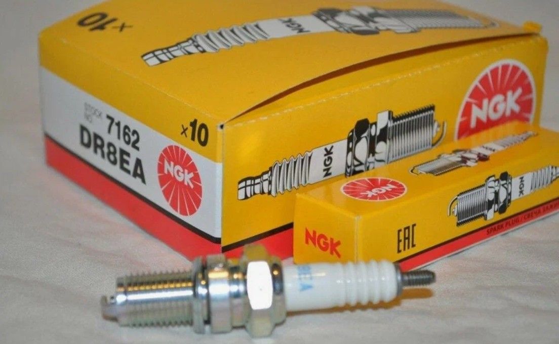 Свеча NGK DR8EA 7162 