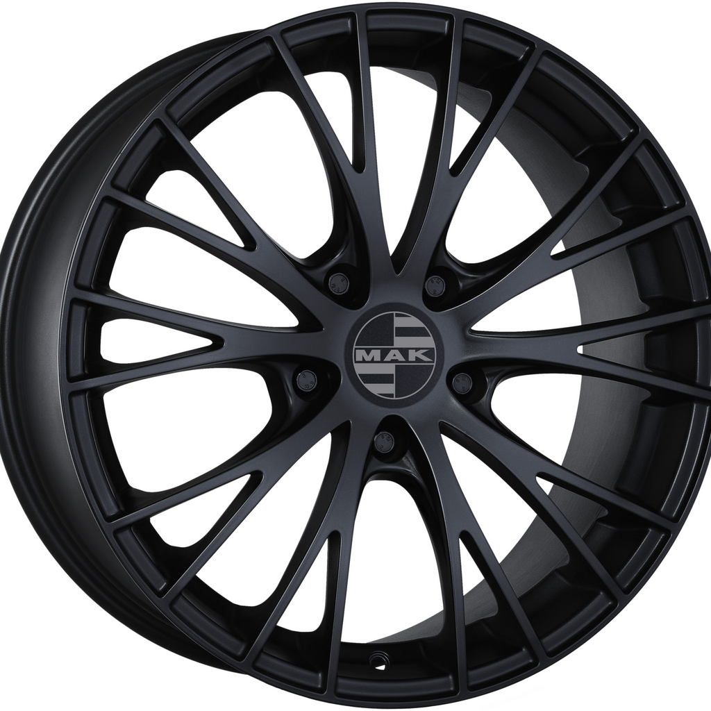MAK Rennen 8, 0x18 5/112 ET21 d-66, 45 Matt Black (F8080NNMB21WSX)